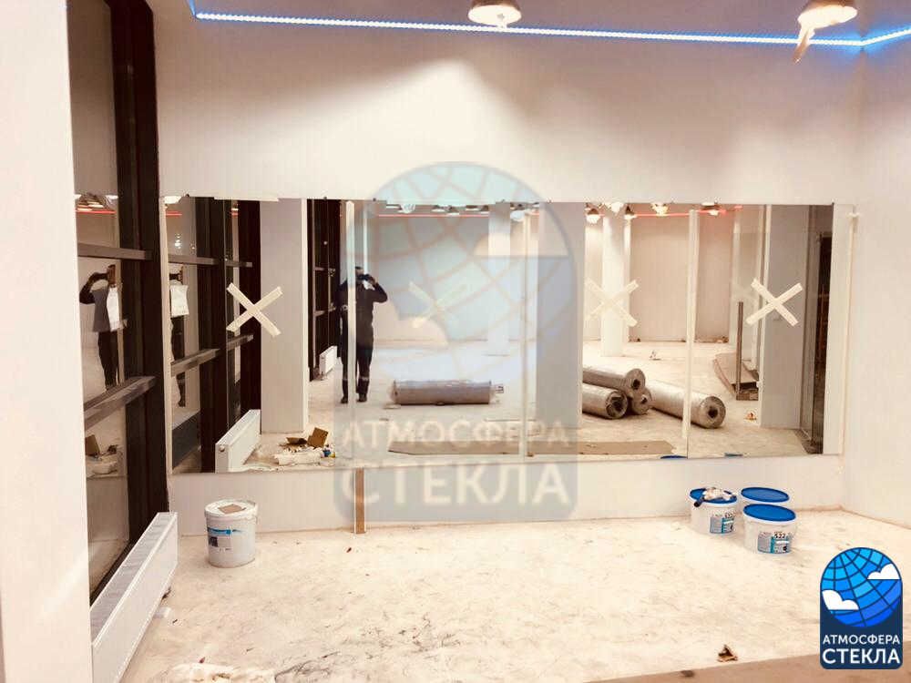 Стеклянные фартуки и облицовка зеркалом